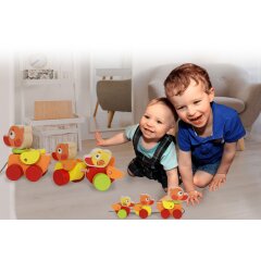 Wooden Toys Kidiwood Walk-a-long traveling Ducks 3pcs.