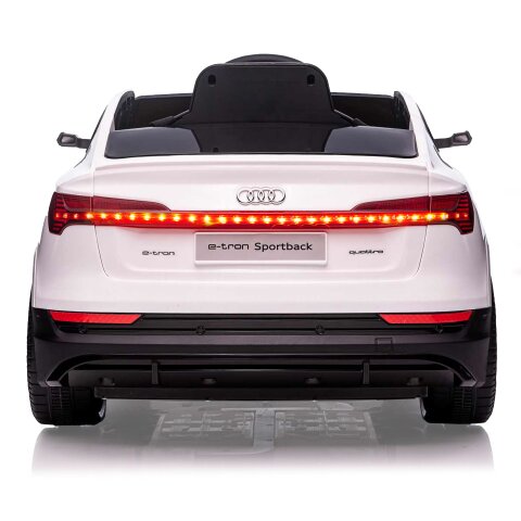 Ride-on Audi e-tron Sportback white 12V 2,4GHz