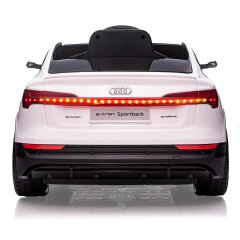 Ride-on Audi e-tron Sportback bianco 12V 2,4GHz