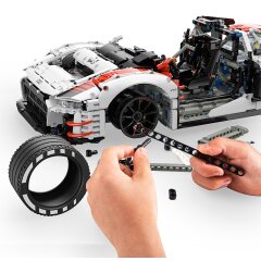 Audi R8 LMS GT3 1:8 wei&szlig; Bricks