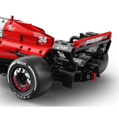 Alfa Romeo F1 C42 1:8 red Bricks