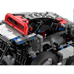 Audi RS Q e-tron 1:14 grau Bricks