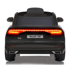 Ride-on Audi Q8 nero 12V