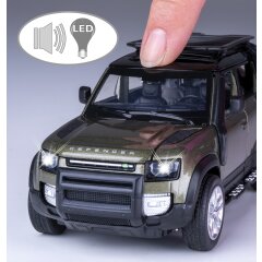 Land Rover Defender 110 Diecast 1:32 green incl. Button cells