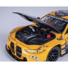 BMW M4 GT3 Diecast 1:24 gelb inkl. Knopfzellen