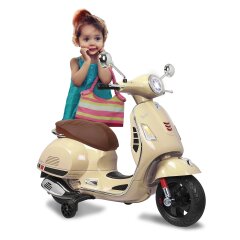 Ride-on Vespa GTS 125 beige 12V