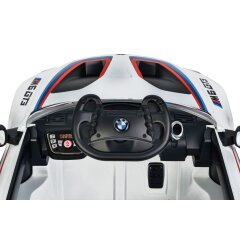 Ride-on BMW M6 GT3 blanco