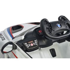 Ride-on BMW M6 GT3 wei&szlig; 12V