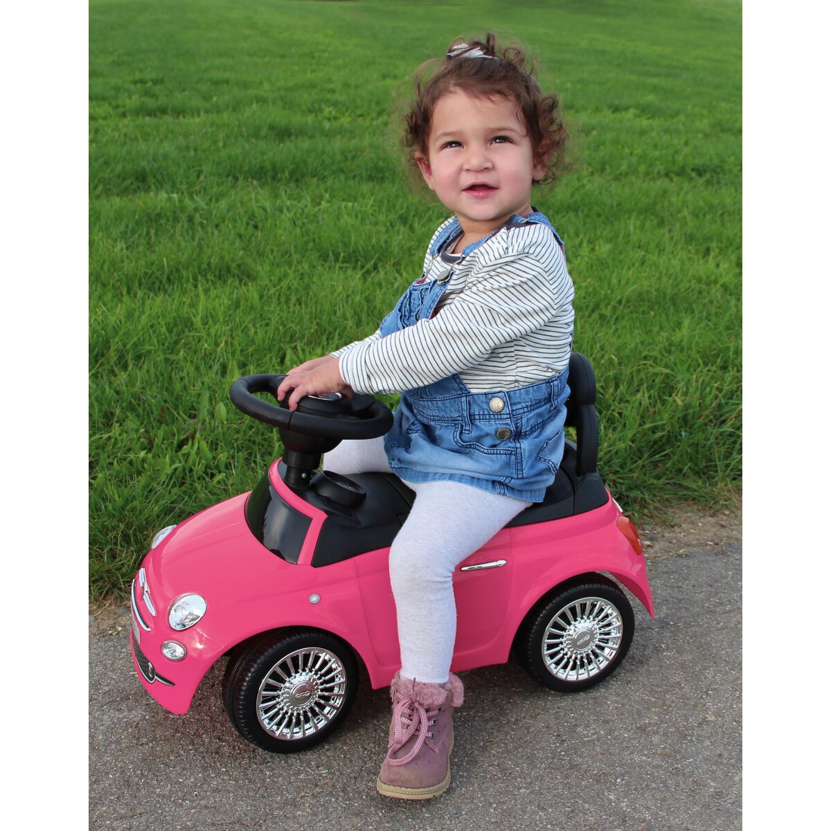 smyths pink fiat 500