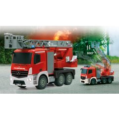 Mercedes-Benz Antos Cuerpo de bomberos escalera 1:20 2,4GHz con funci&oacute;n de rociado