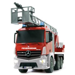 Mercedes-Benz Antos Scala girevole vigili d. fuoco 1:20 2,4GHz con funzione di spruzzo